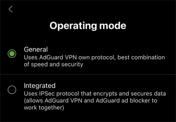 Pagina "Operating mode" in de iOS app van AdGuard VPN