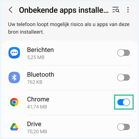 Het scherm Onbekende apps installeren in Android waarbij het schuifje achter Chrome is uitgelicht