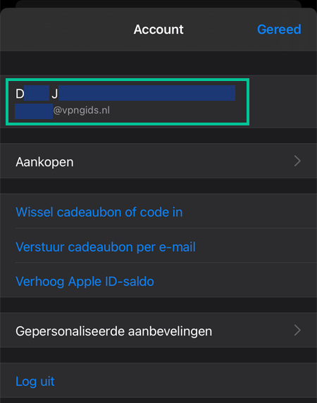 iPhone menu Account waarbij naam en e-mailadres zijn uitgelicht