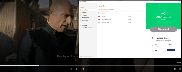 Screenshot van een film op HBO Max US met FastVPN op de voorgrond verbonden met een Amerikaanse server