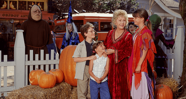 Halloweentown banner IMDb