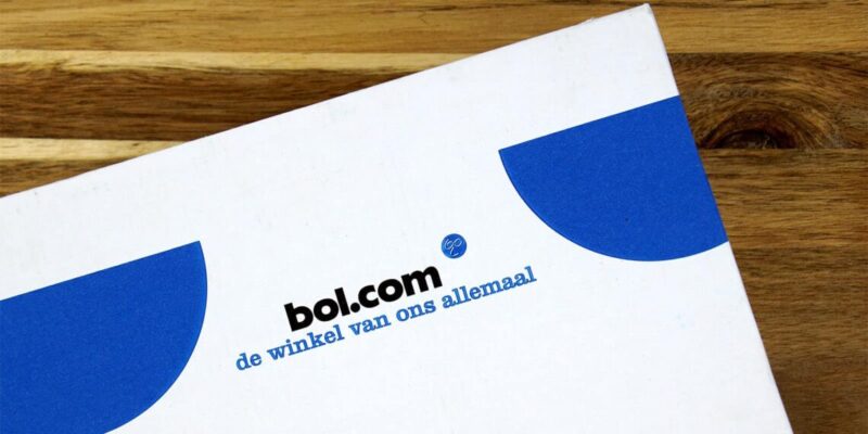Datalek bij Bol.com, adresgegevens duizenden klanten tijdelijk op straat