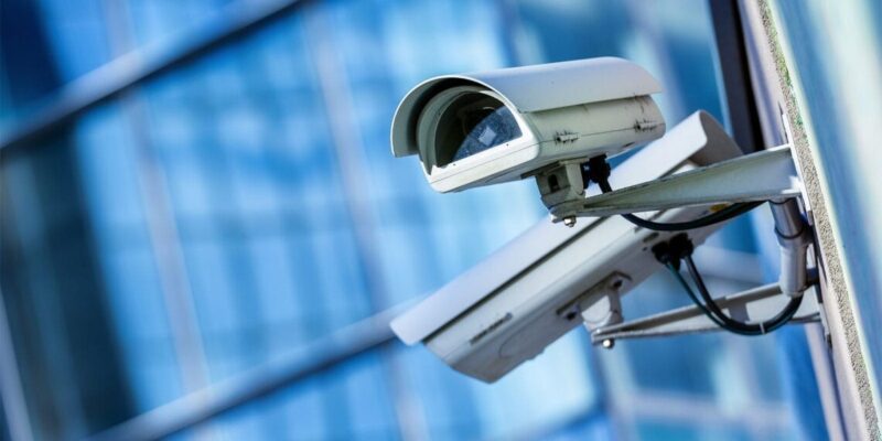 Rotterdam zet camera-auto’s in om coronamaatregelen te controleren