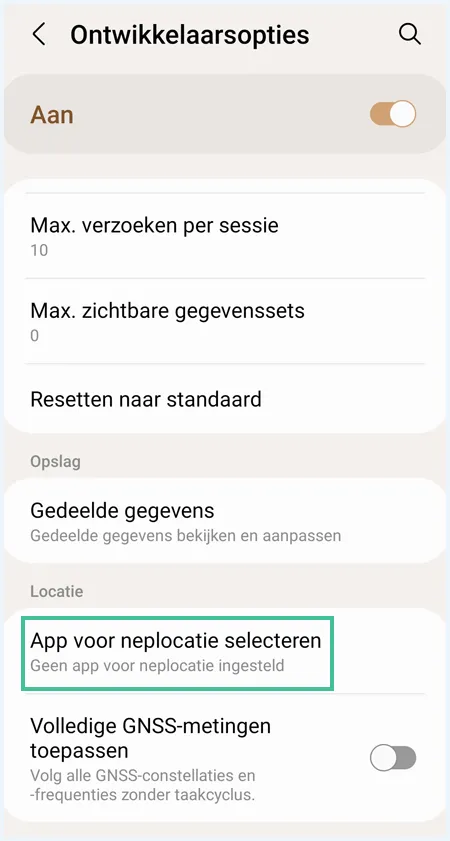 Scherm 'Ontwikkelaarsopties' op Android waarbij 'App voor neplocatie selecteren' is uitgelicht