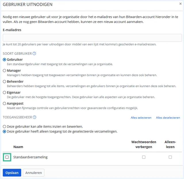 Bitwarden opties om een gebruiker uit te nodigen waarbij het selecteren van een kluis is uitgelicht